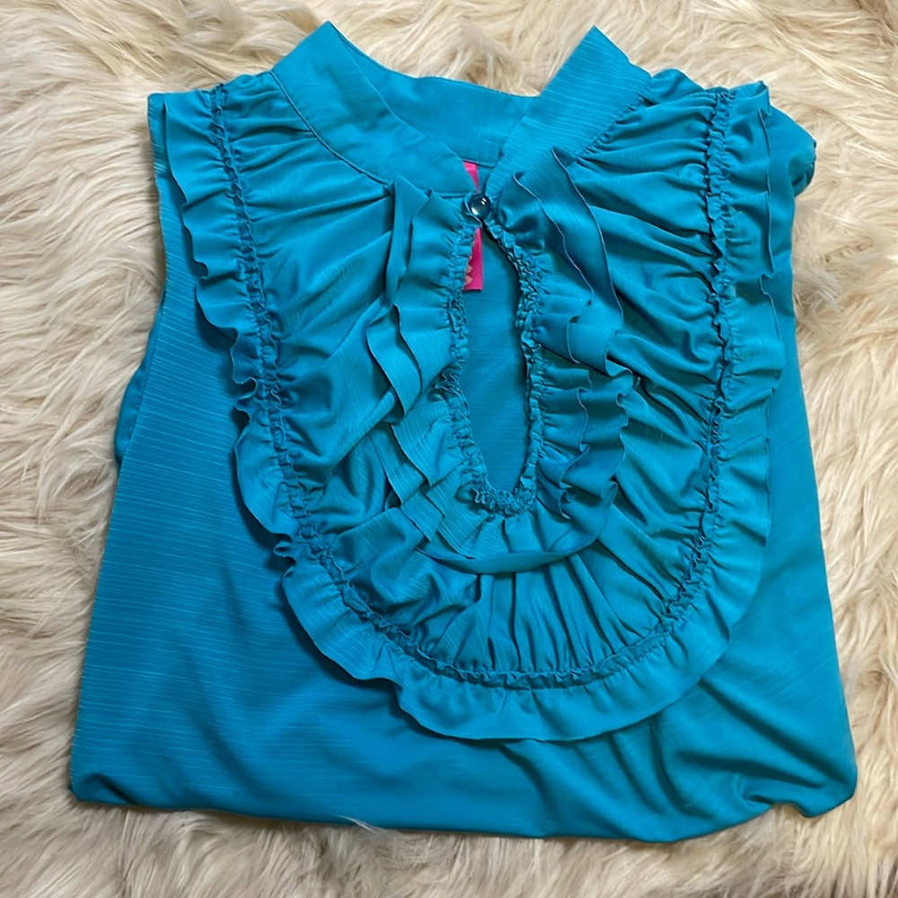 Beautiful Women’s Blouse 3/$20